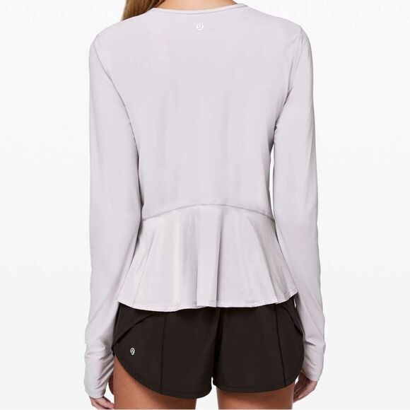 Lululemon Look Ahead Run Long Sleeve
Iced Iris Size 12 - Picture 4 of 10
